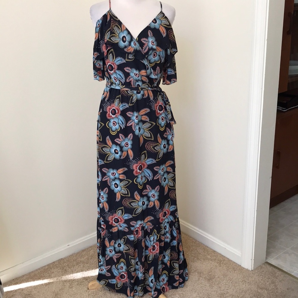 LOFT size S black floral cold shoulder ruffled maxi dress